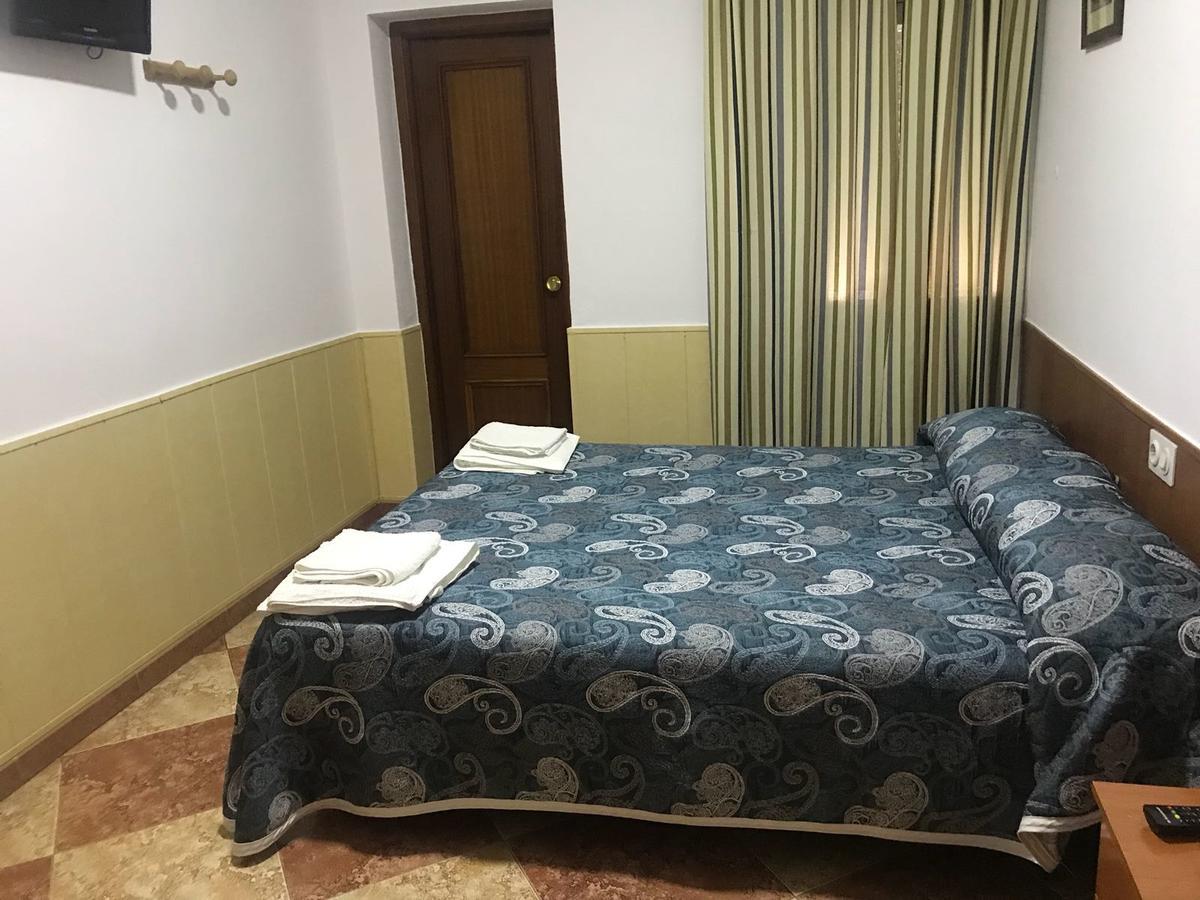 مايرينا ديل ألكور Hostal Bar San Pedro المظهر الخارجي الصورة