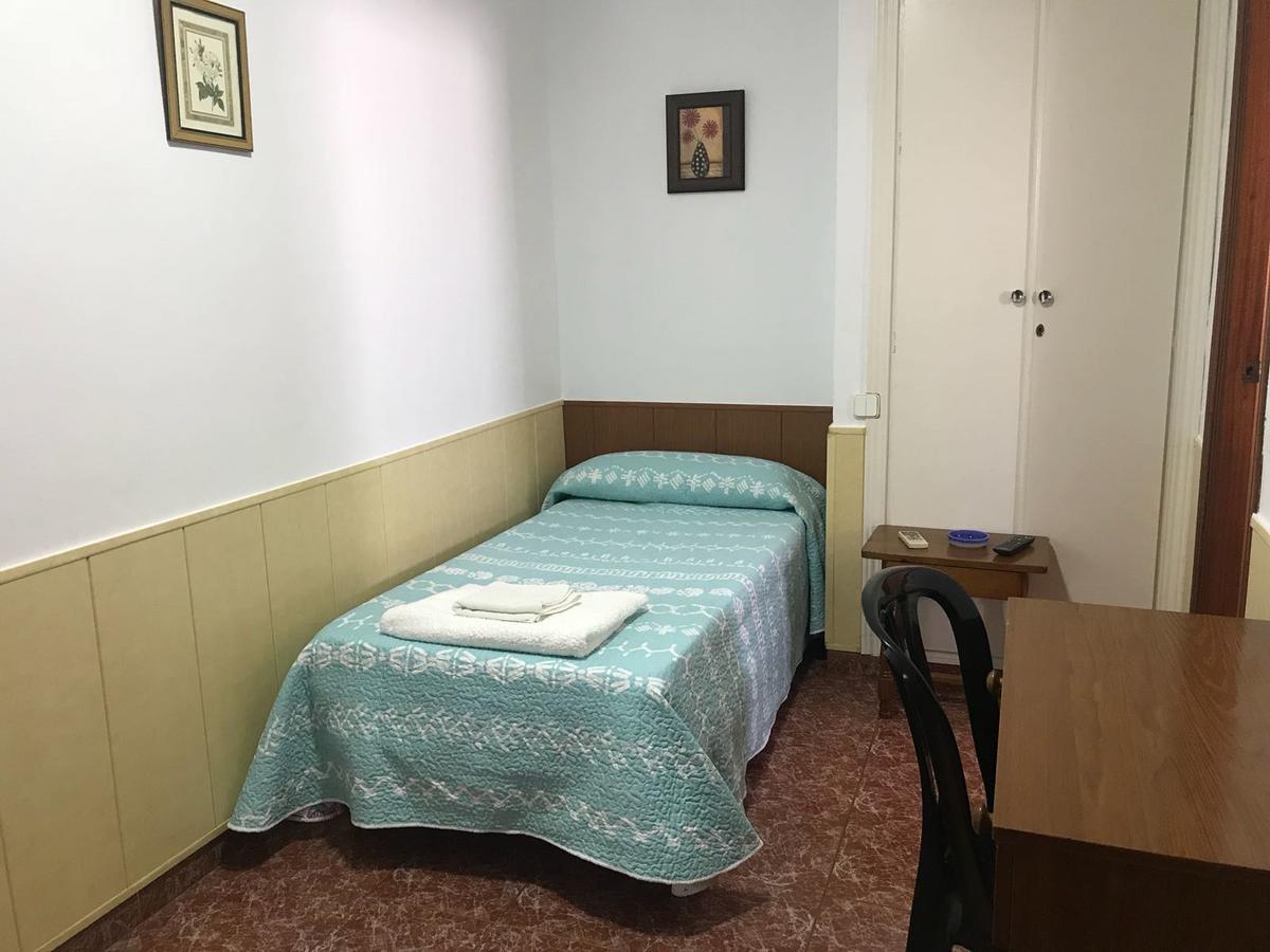 مايرينا ديل ألكور Hostal Bar San Pedro المظهر الخارجي الصورة